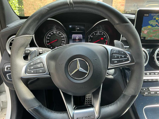 Mercedes-benz - c63 amg - 2016 - afbeelding 4 van  44