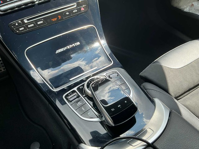 Mercedes-benz - c63 amg - 2016 - afbeelding 8 van  44