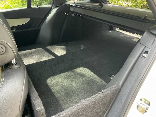 Mercedes-benz - c63 amg - 2016 - afbeelding 15 van  44