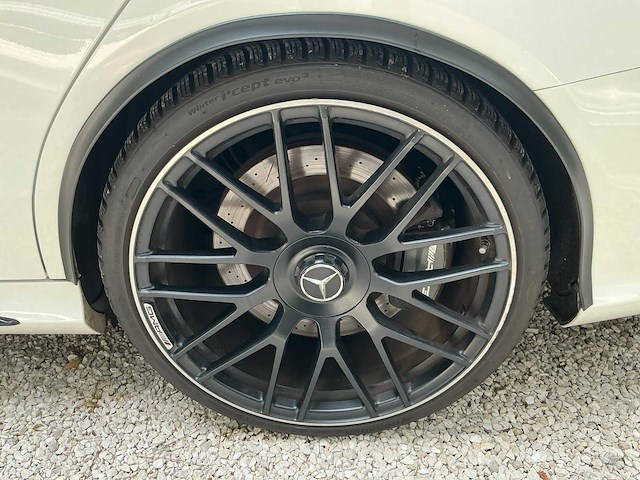 Mercedes-benz - c63 amg - 2016 - afbeelding 20 van  44