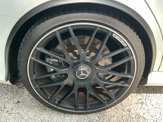 Mercedes-benz - c63 amg - 2016 - afbeelding 21 van  44