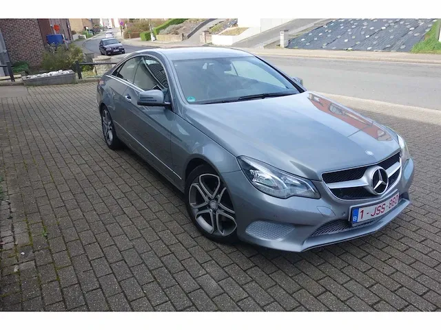 Mercedes-benz - e220cdi - coupe - 2014 - afbeelding 8 van  10