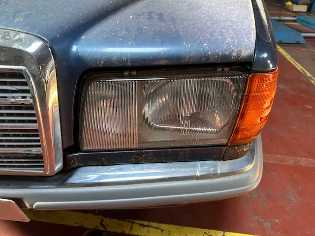 Mercedes-benz - s klasse - w126 280s - oldtimer - afbeelding 26 van  40
