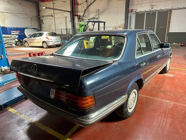 Mercedes-benz - s klasse - w126 280s - oldtimer - afbeelding 34 van  40