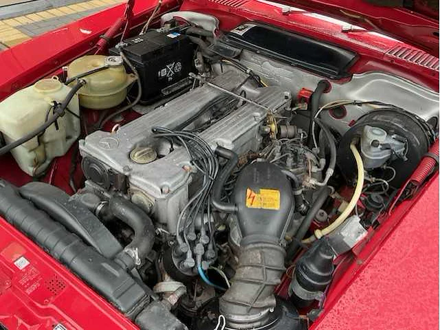 Mercedes-benz - sl - oldtimer - afbeelding 16 van  29