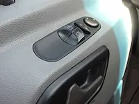 Mercedes-benz - spinter - personenauto - afbeelding 15 van  23