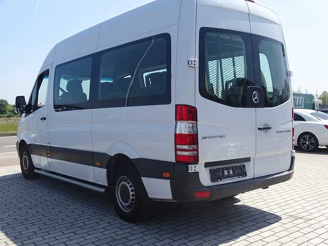 Mercedes-benz - spinter - personenauto - afbeelding 17 van  23