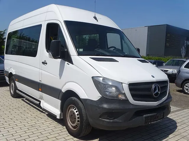 Mercedes-benz - spinter - personenauto - afbeelding 21 van  23