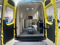 Mercedes-benz - sprinter 318cdi - ambulances - 2007 - afbeelding 17 van  28