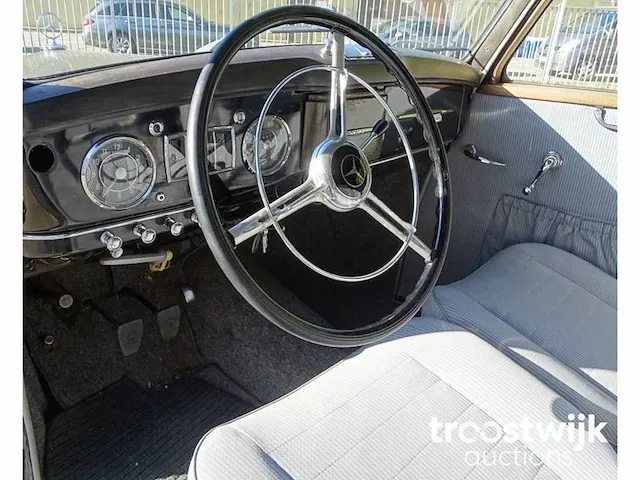 Mercedes-benz 170 s, 95-pp-24 - afbeelding 30 van  77