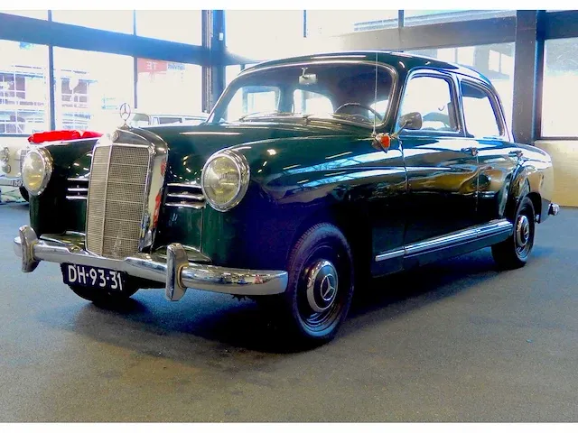 Mercedes-benz 180 d, dh-93-31 - afbeelding 1 van  25