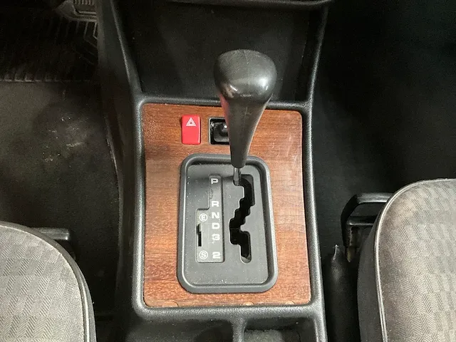 Mercedes-benz 190e - afbeelding 24 van  49