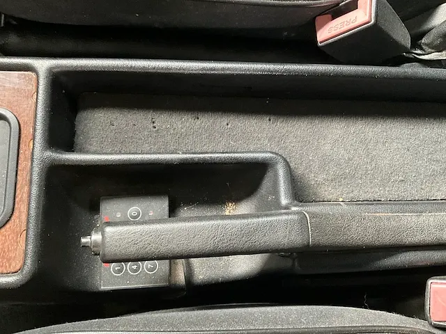 Mercedes-benz 190e - afbeelding 25 van  49