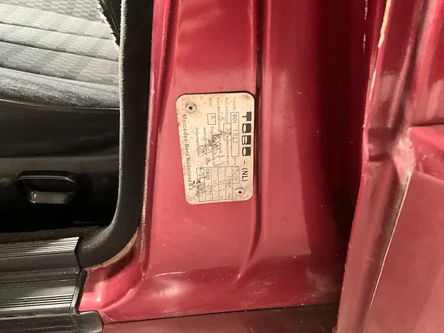 Mercedes-benz 190e - afbeelding 27 van  49