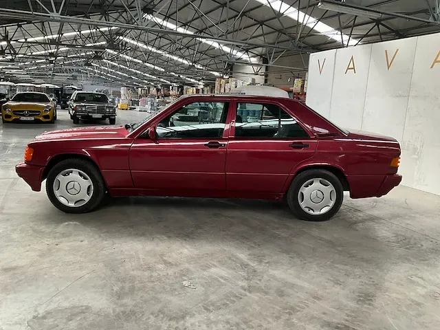 Mercedes-benz 190e - afbeelding 23 van  49
