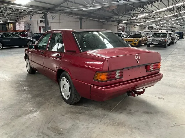Mercedes-benz 190e - afbeelding 34 van  49