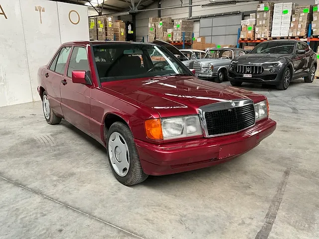Mercedes-benz 190e - afbeelding 48 van  49