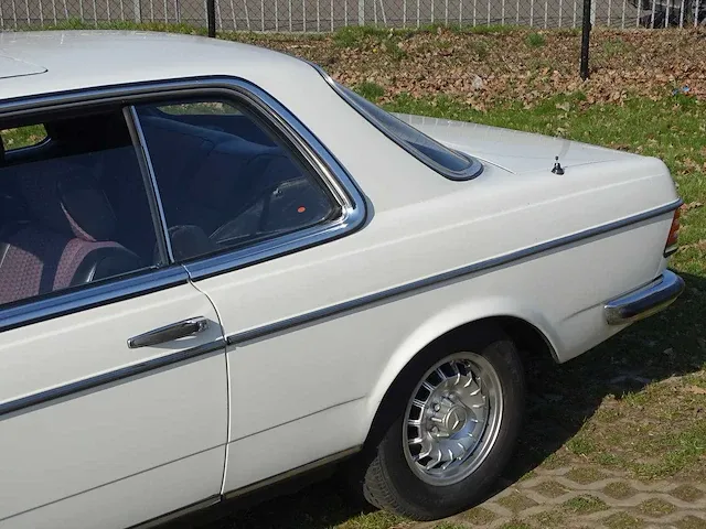 Mercedes-benz 230 c (met 280 lpg-motor), 50-sg-25 - afbeelding 5 van  51