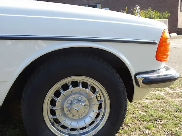 Mercedes-benz 230 c (met 280 lpg-motor), 50-sg-25 - afbeelding 11 van  51