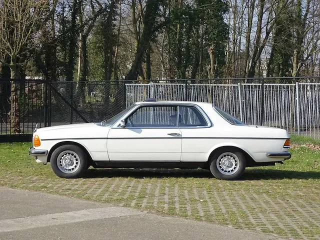 Mercedes-benz 230 c (met 280 lpg-motor), 50-sg-25 - afbeelding 12 van  51
