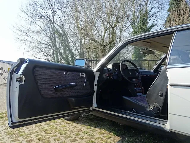 Mercedes-benz 230 c (met 280 lpg-motor), 50-sg-25 - afbeelding 27 van  51