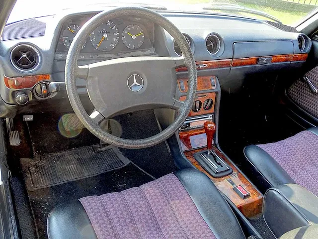 Mercedes-benz 230 c (met 280 lpg-motor), 50-sg-25 - afbeelding 28 van  51