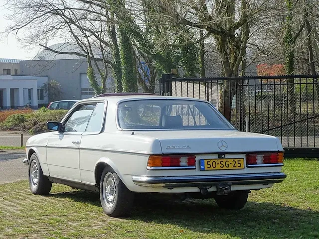 Mercedes-benz 230 c (met 280 lpg-motor), 50-sg-25 - afbeelding 23 van  51
