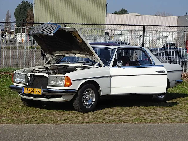 Mercedes-benz 230 c (met 280 lpg-motor), 50-sg-25 - afbeelding 40 van  51