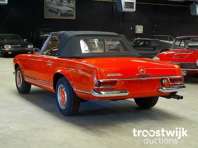 Mercedes-benz 230 sl 'pagode' - afbeelding 23 van  43