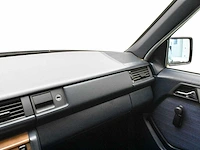 Mercedes benz 230e - afbeelding 9 van  44