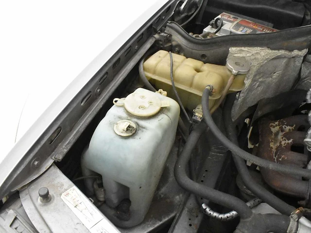 Mercedes benz 230e - afbeelding 36 van  44