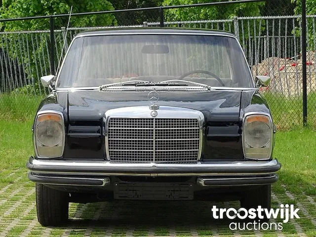 Mercedes-benz 250 /8 - afbeelding 47 van  50