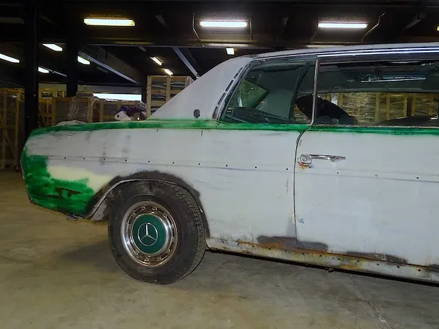 Mercedes-benz 250 ce automatic (project-basis), dr-32-94 - afbeelding 7 van  38