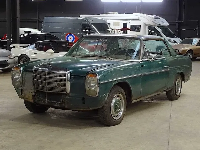 Mercedes-benz 250 ce automatic (project-basis), dr-32-94 - afbeelding 1 van  38