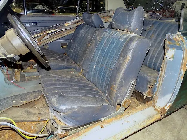 Mercedes-benz 250 ce automatic (project-basis), dr-32-94 - afbeelding 16 van  38