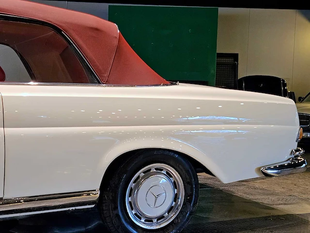 Mercedes-benz 250 se cabriolet automatic - afbeelding 4 van  58