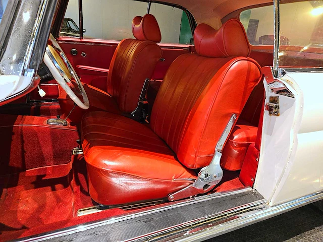 Mercedes-benz 250 se cabriolet automatic - afbeelding 37 van  58