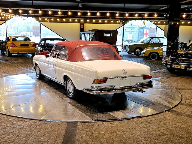 Mercedes-benz 250 se cabriolet automatic - afbeelding 45 van  58