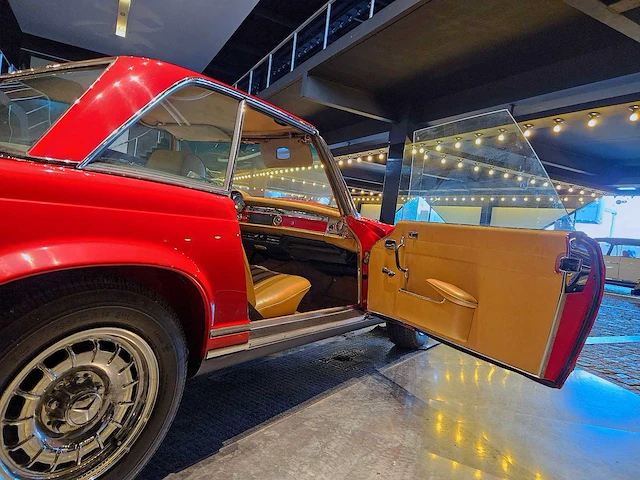 Mercedes-benz 250 sl 'pagode' automatic - afbeelding 14 van  52