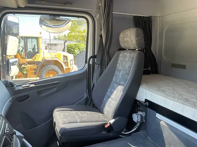 Mercedes-benz 2643 l 6x2/8.0 vrachtwagen met containersysteem - afbeelding 11 van  34