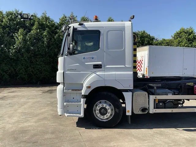 Mercedes-benz 2643 l 6x2/8.0 vrachtwagen met containersysteem - afbeelding 29 van  34