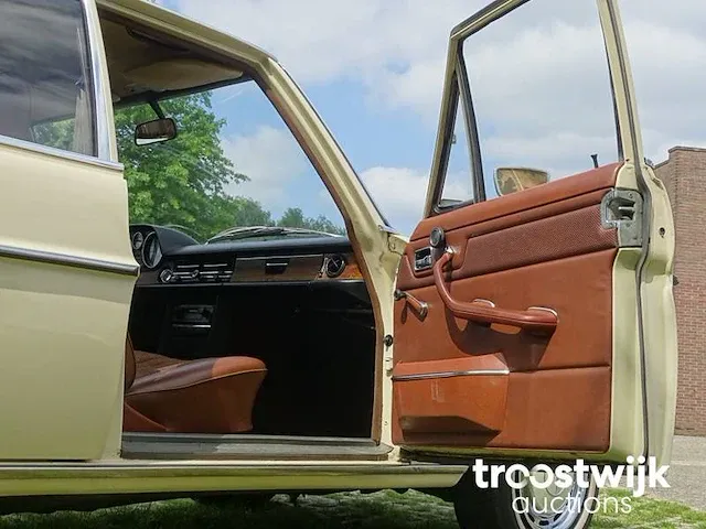Mercedes-benz 280 /8 - afbeelding 11 van  49