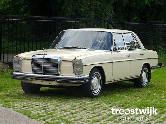 Mercedes-benz 280 /8 - afbeelding 1 van  49