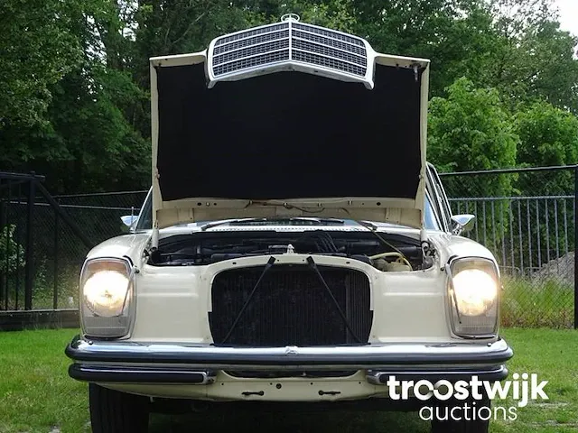 Mercedes-benz 280 /8 - afbeelding 38 van  49