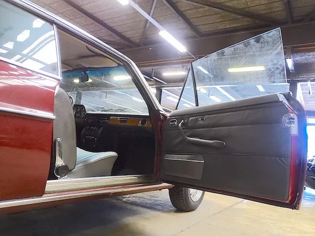 Mercedes-benz 280 c - afbeelding 11 van  46