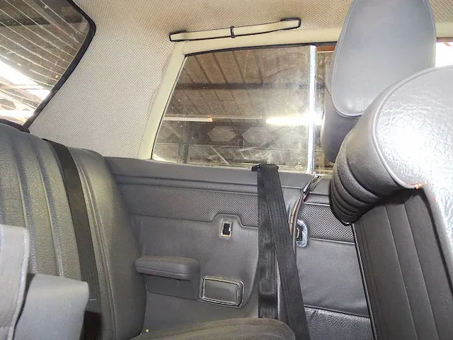 Mercedes-benz 280 c - afbeelding 19 van  46
