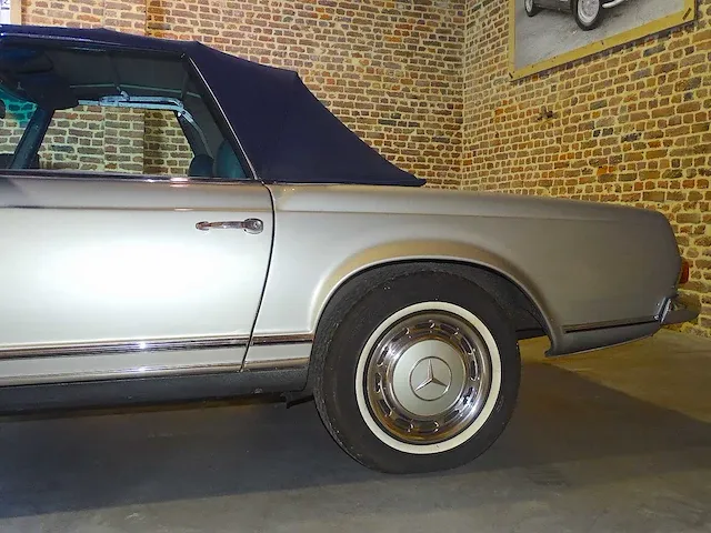 Mercedes-benz 280 sl 'pagode' automatic - afbeelding 4 van  50
