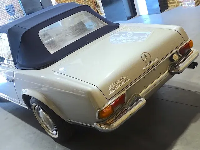 Mercedes-benz 280 sl 'pagode' automatic - afbeelding 5 van  50