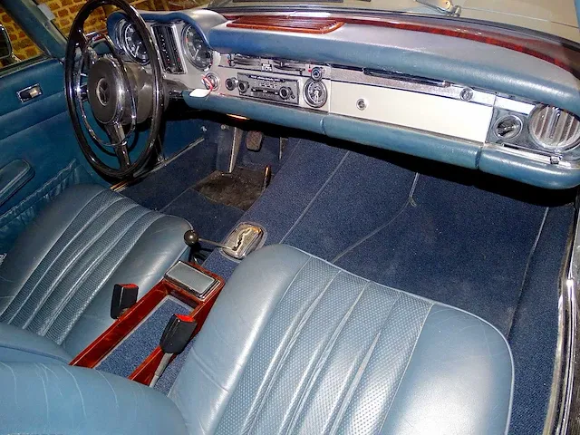 Mercedes-benz 280 sl 'pagode' automatic - afbeelding 15 van  50