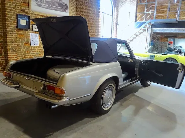 Mercedes-benz 280 sl 'pagode' automatic - afbeelding 20 van  50